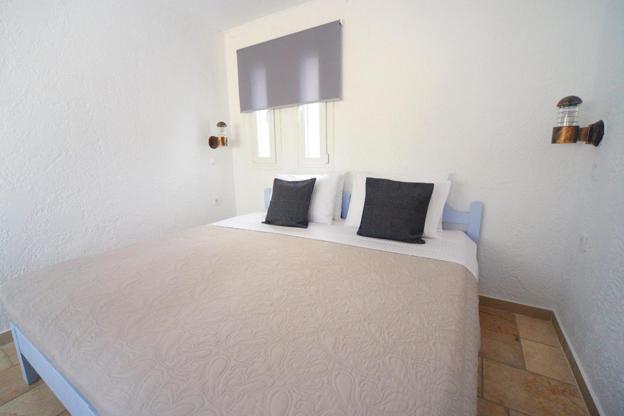 Anthelia Apartments Myrties Екстериор снимка